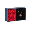 Colar Trevo de Coração + Caixa com 6 Rosas